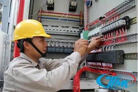 Thi công các hệ thống CNTT và điện nhẹ (ELV)