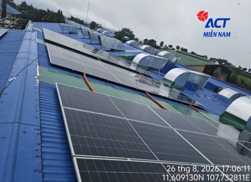 Hợp tác đầu tư năng lượng mặt trời 0đ - Không cần vốn đầu tư (PPA) 11 Hinh anh thuc te cua du an thi cong dien mat troi bam tai img