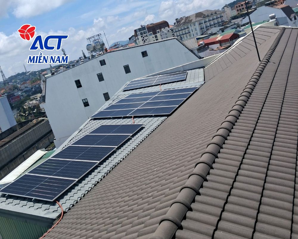 Công ty lắp đặt điện mặt trời trọn gói tại Long An cho gia đình và xưởng 5 Điện mặt trời áp mái cho hộ gia đình có pin lưu trữ